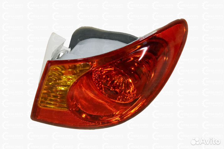 Фонарь задний правый на крыле Hyundai Elantra HD