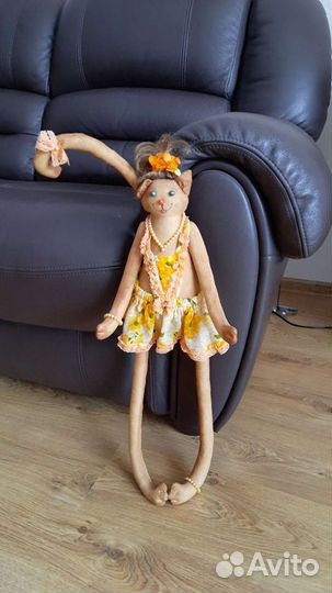 Мягкие игрушки Тигр Змея Зайчик Собачка Енот