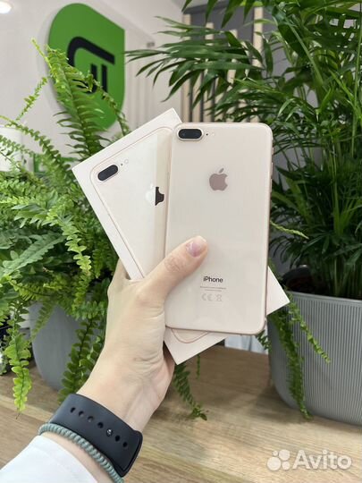 iPhone 8 Plus, 64 ГБ