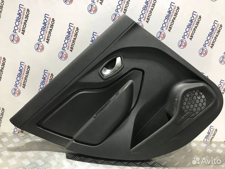 Обшивка двери LADA X-рей