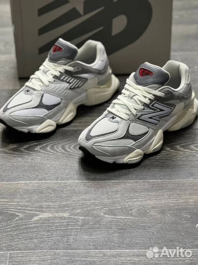 Трендовые кроссовки New Balance 9060 в бежевом