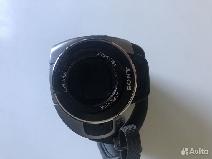 Видеокамера Sony DCR-CR62