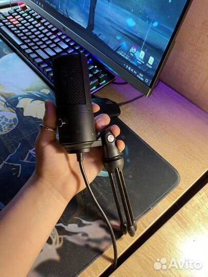 Микрофон настольный Fifine