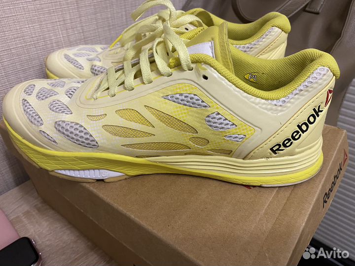 Кроссовки денские reebok