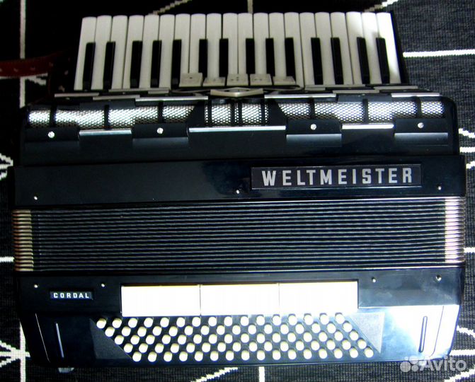 Аккордеон weltmeister Cordal