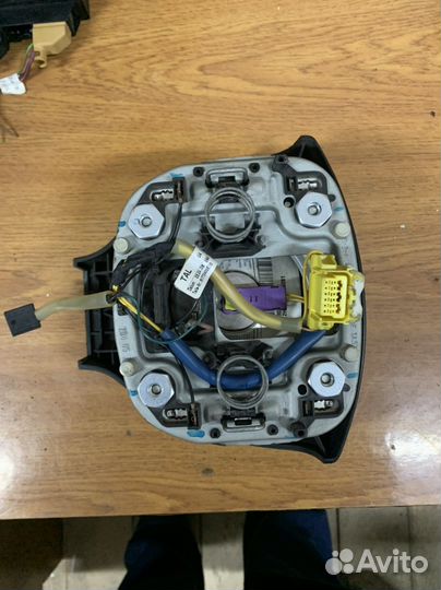 Подушка безопасности пассат Б6: