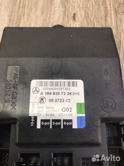 Блок управления дверьми передний левый Mercedes