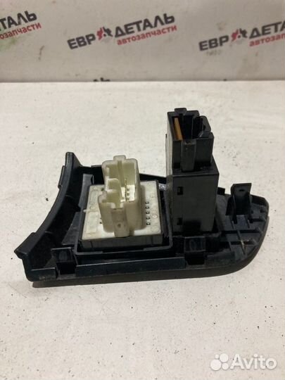 Блок управления зеркалами Mitsubishi Lancer 9