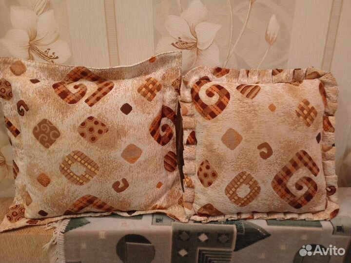Подушки(2 шт) Цена за всё