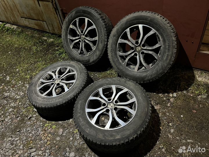 Колеса в сборе Renault Duster на литых дисках