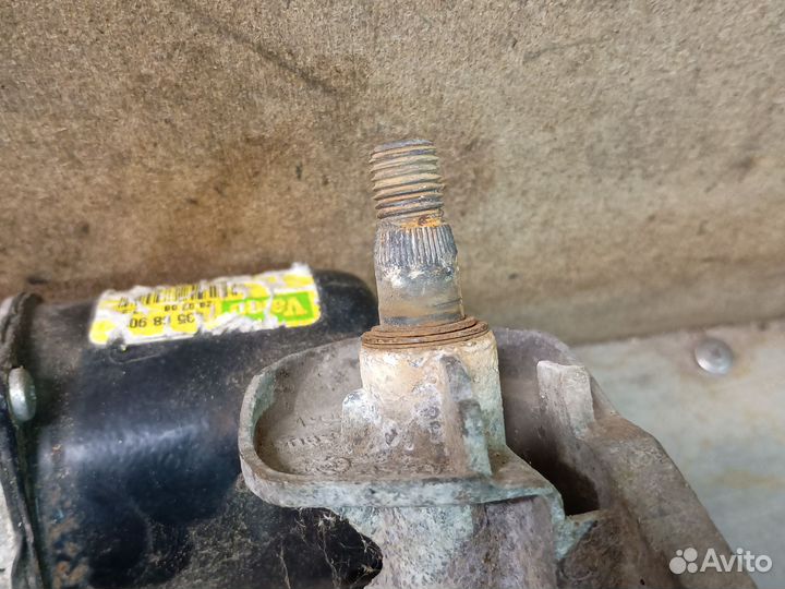 Трапеция стеклоочистителя Nissan Note E11