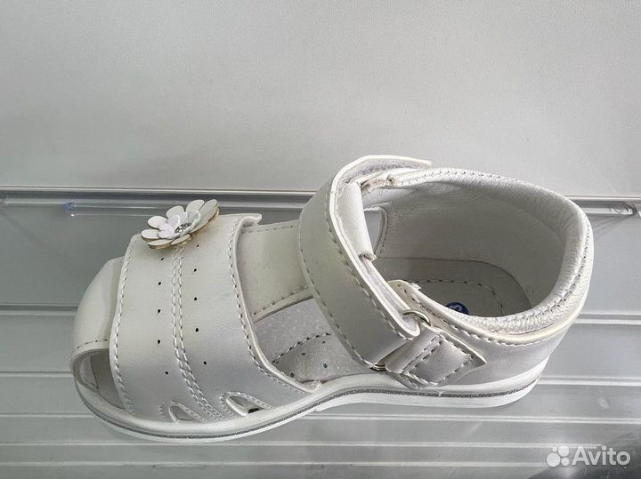 Сандалии для девочки 26 размер