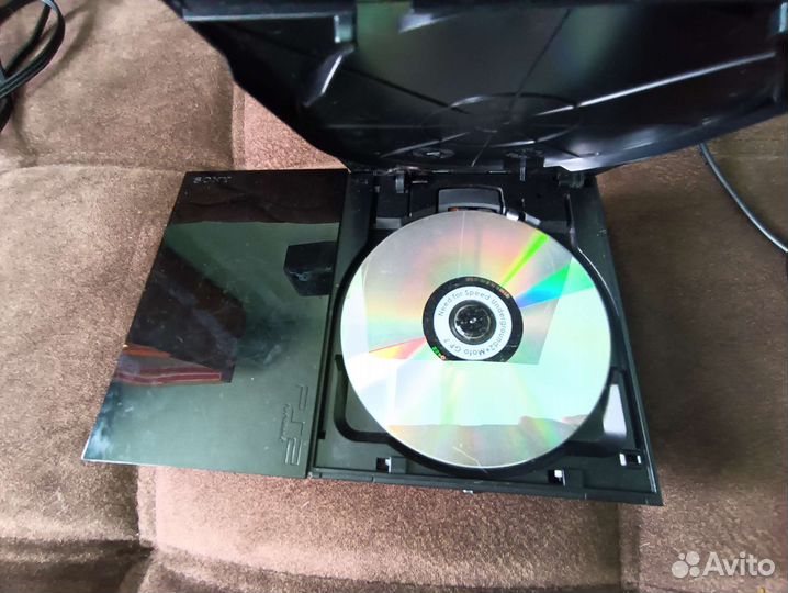 Sony PS2 +NFS undeground