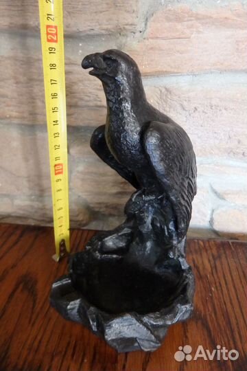 Чугунные статуэтки. Орел. пепельница. смп. Ревда