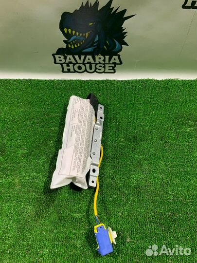 Подушка безопасности в сиденье Volkswagen Passat