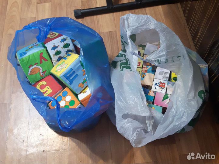 Кубики отдам бесплатно
