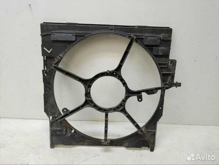 Диффузор вентилятора Bmw X5 E70 2007-2013