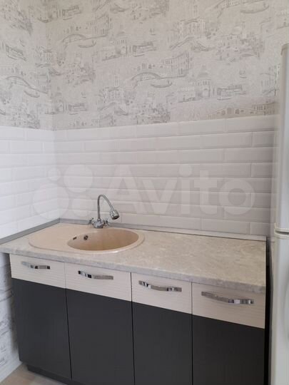 1-к. квартира, 52 м², 6/8 эт.