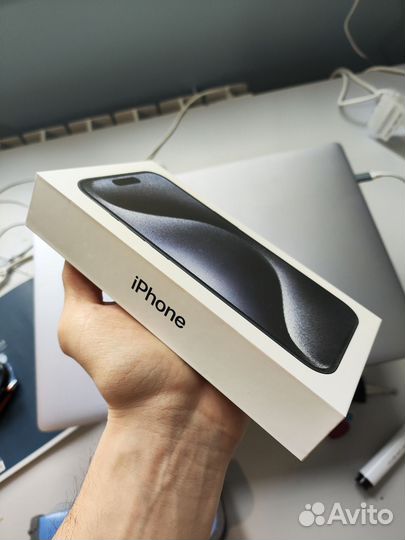 iPhone 15 Pro, 128 ГБ