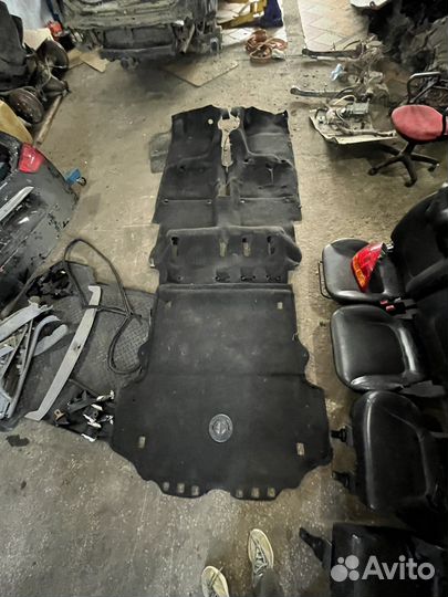 Ковралин Mitsubishi Pajero sport 2