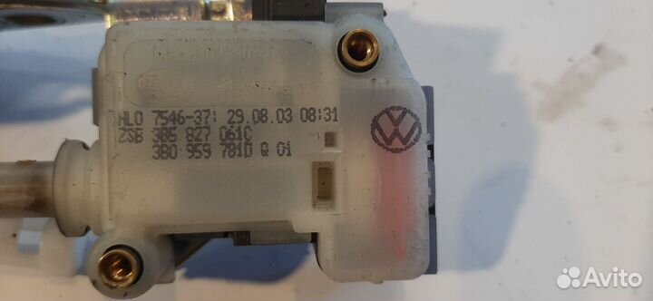 Vw passat b5 Планка подсветки заднего номера