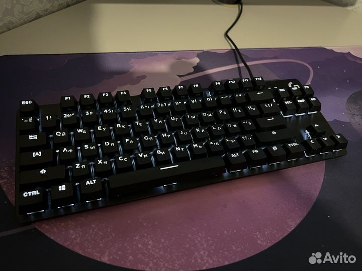 Игровой пк с монитором и клавиатурой + мышь