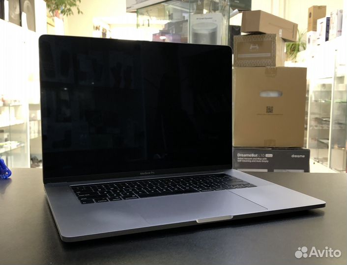 Б/У MacBook Pro 15 (2019 I9/16/512Gb) 173 цикла
