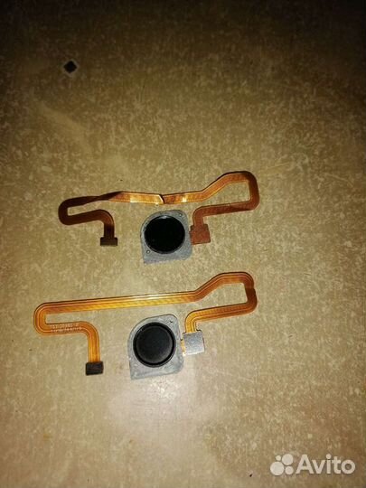 Смартфоны в разборе,запчасти