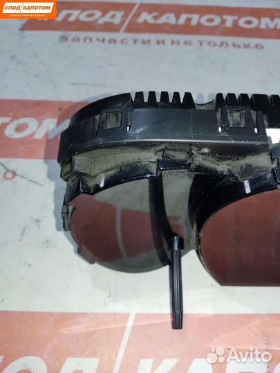 Панель приборов (щиток) Suzuki Grand Vitara