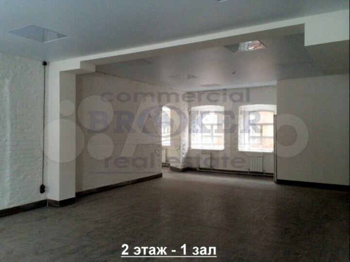 Много-Функциональные помещения, 2-3 эт. - 290 м²