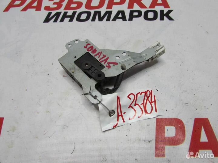 Моторчик заслонки печки для Hyundai Sonata 4 2001