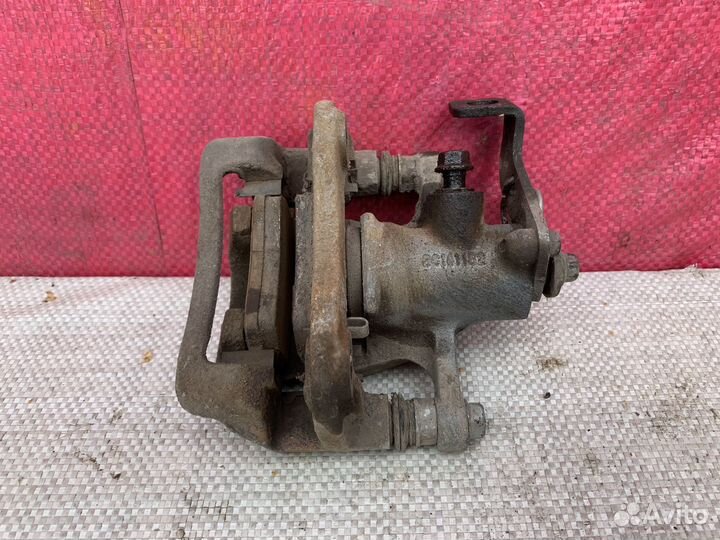 RIO 3 Solaris 1 Суппорт Задний Правый