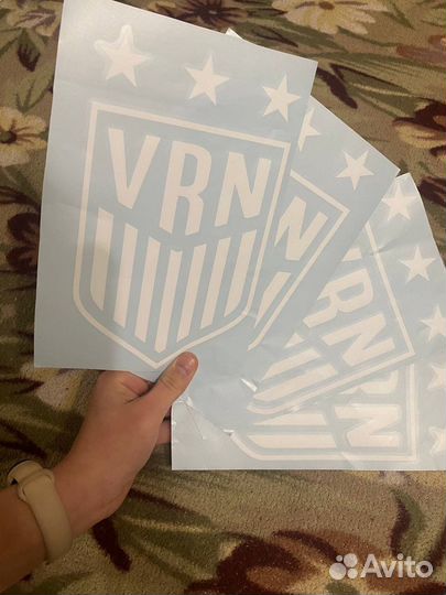 Логотип VRN На Авто