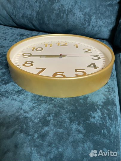 Настенные часы б/у