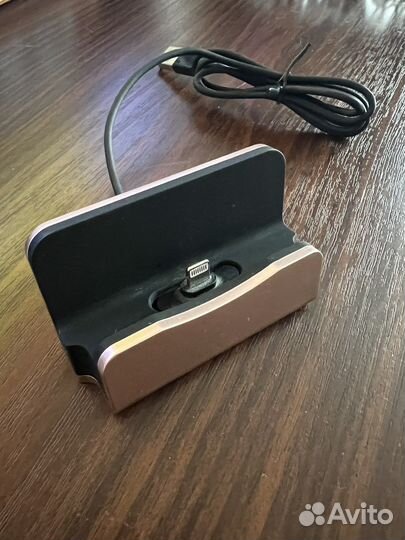 Зарядное устройство для iPhone
