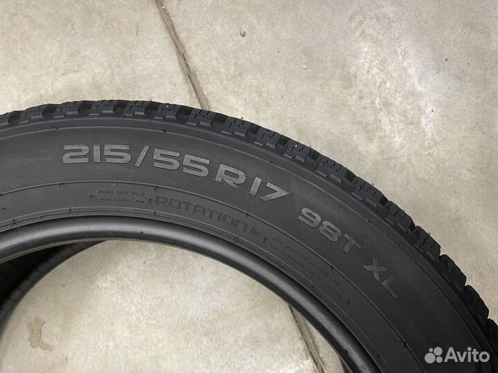 Nokian Tyres Hakkapeliitta 8 SUV 215/55 R17