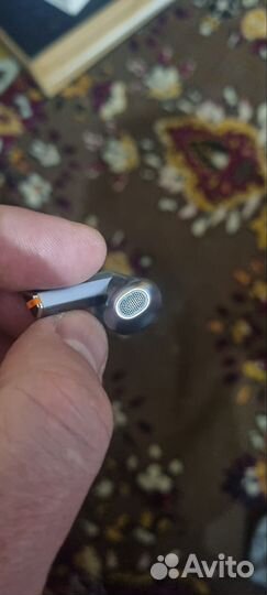 Samsung Galaxy Buds 3 silver