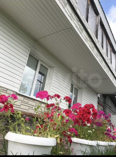 Дом 220 м² на участке 23,5 сот.