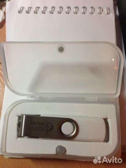 USB флэшка слиток золота подарочная новая