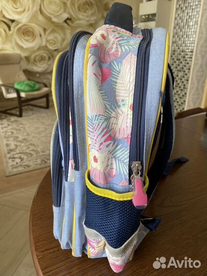 Рюкзак школьный для девочки