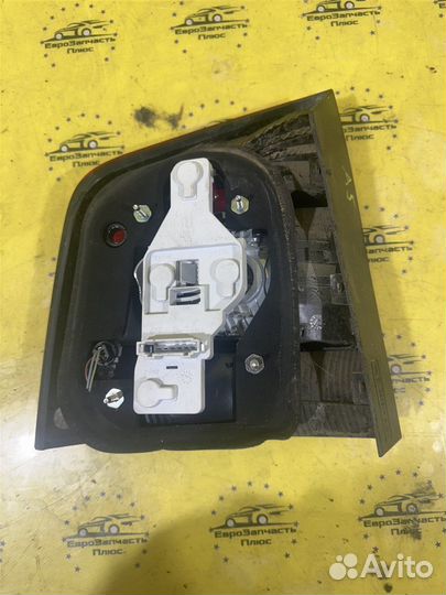 Фонарь дефект задний правый Skoda Octavia