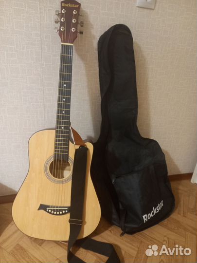Акустическая гитара