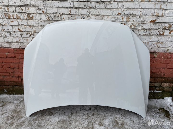 Капот Volkswagen Touareg 2