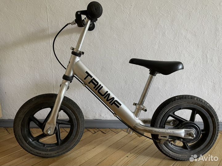 Беговел Triumf Active AL-1201TW