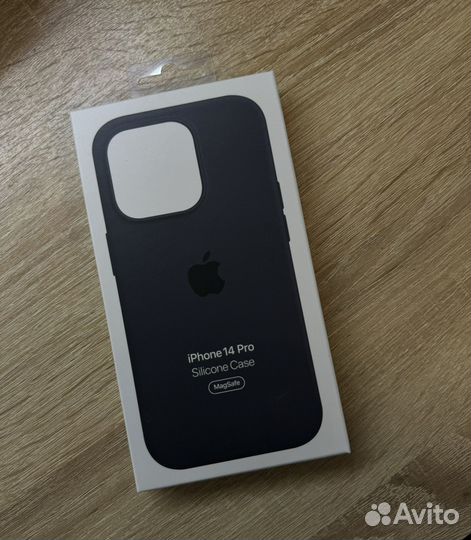 Чехол на iPhone 14 pro magsafe