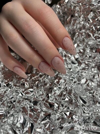 Маникюр, наращивание ногтей