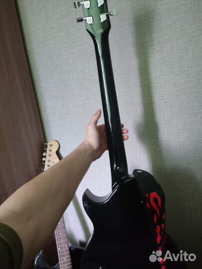 Электро гитара