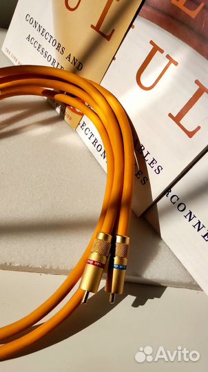 Van den Hul D-102 III Hybrid RCA - 1м