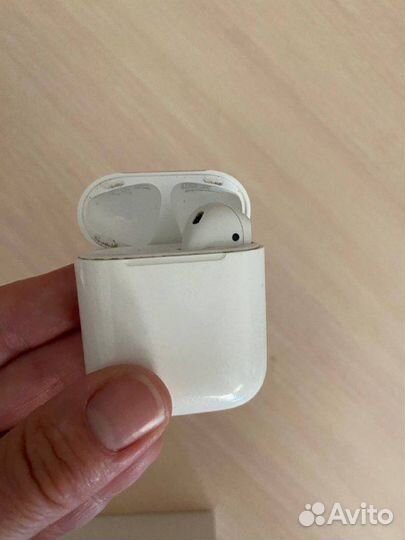 Кейс для наушников apple AirPods