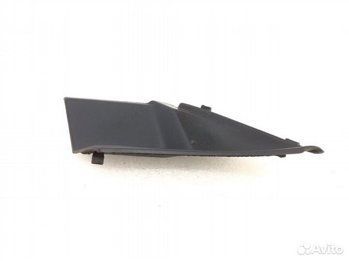 Жабо уголок правое Mitsubishi L200 KL1T 4N15 2022